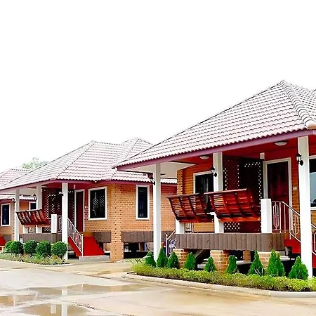 Eitanic Resort
